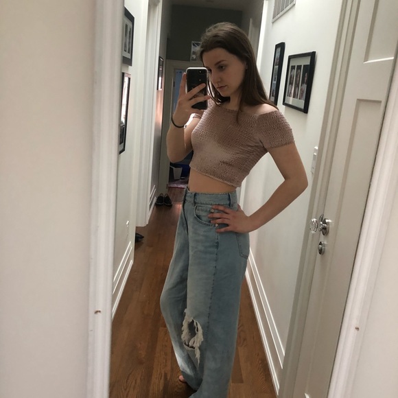 Super cute off the shoulder top - Picture 4 of 4